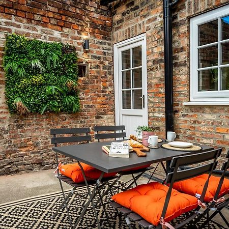 Villa The Bookclub York Exterior foto